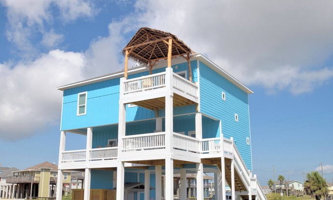 Crystal Beach Casa | BEACH HANSON 3 NEW Construction with pool and spa