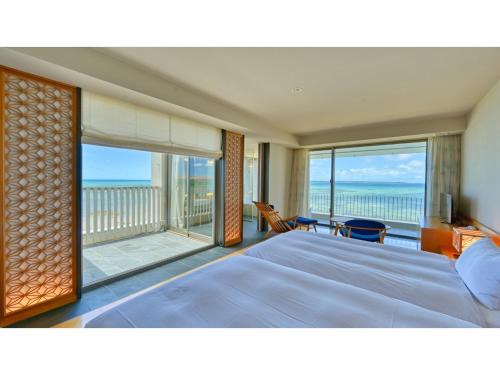 Taketomi-jima Taketomi-cho Hotel | Beach Hotel Sunshine Ishigakijima - Vacation STAY 95047v