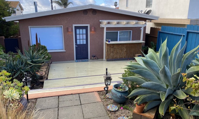 Cayucos Casa | Beach House, 1 block to beach, walk to town, great outdoor space