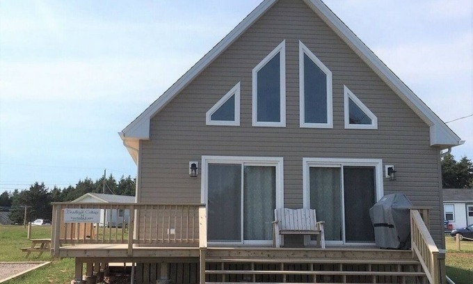 Savage Harbour Cabaña | Beach House across from Savage Harbour Beach with Spectacular Ocean View!