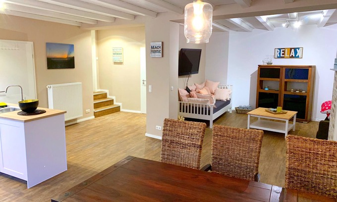 Itzehoe Apartamento | Beach House im Zentrum Itzehoes mit Kostenlosem Parkplatz und Terrasse
