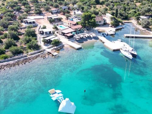 Kornati Casa | Beach house Lady - resort & tavern BAIN, free transport, pool, Island of Žut - Kornati