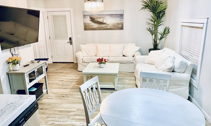 Seacrest Cabaña | Beach house Seacrest Florida pet friendly B