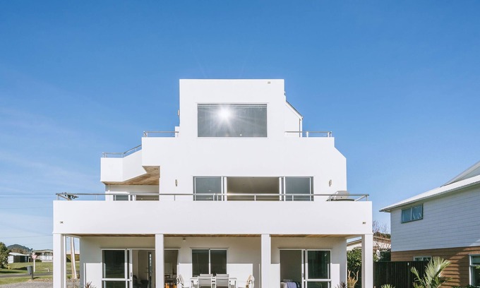Whangamata Apartamento | BEACH HOUSE Whangamatā (APARTMENT) - 100m from Harbour
