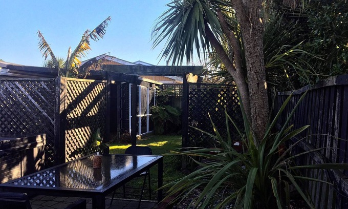 Christchurch Casa | Vrbo Property