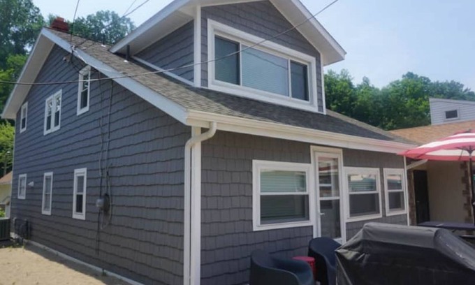 Erie Casa | Beach Manor: Hidden Gem Lake Erie's Kelso Beach