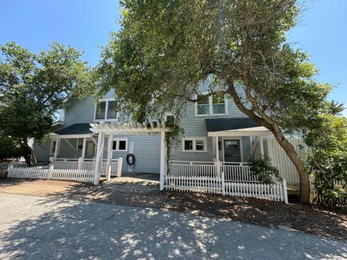 Flora's Bluff Casa | Beach Music