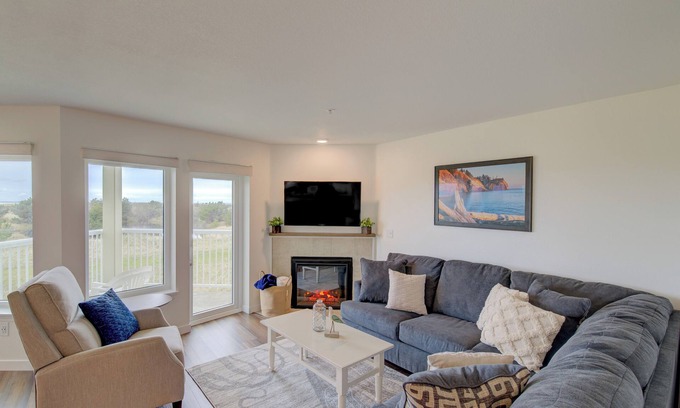 Long Beach Casa | Sandy Cove ~ 1er piso, condominio frente al mar