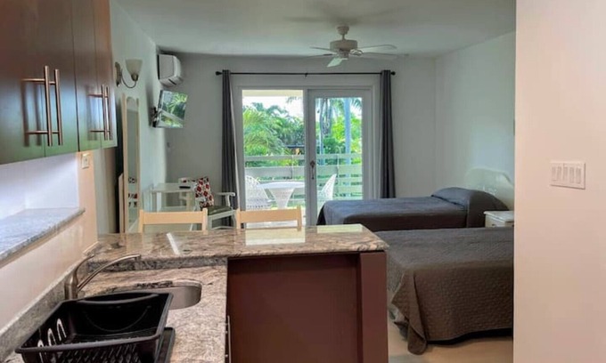 Negril Condominio | Beach Studio on Negril's Seven Mile Beach