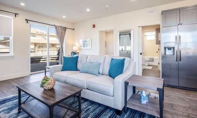 Half Moon Bay Casa | Beach Town Home w/Hot Tub - Walk to Beaches, Downtown, Activities and more