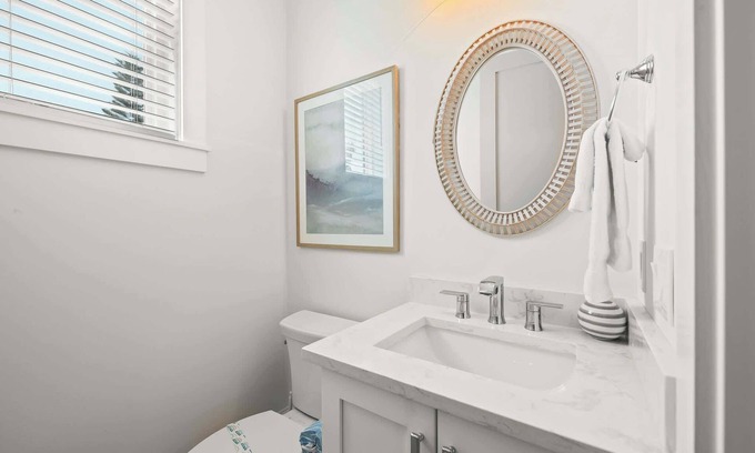 Bradenton Beach Apartamento | Beach View Paradise - New Anna Maria Island Home