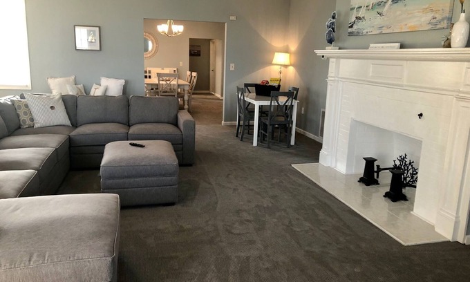 Ocean City Casa | Beach Villa- Ocean View 4Bd/2Ba - Ocean City MD