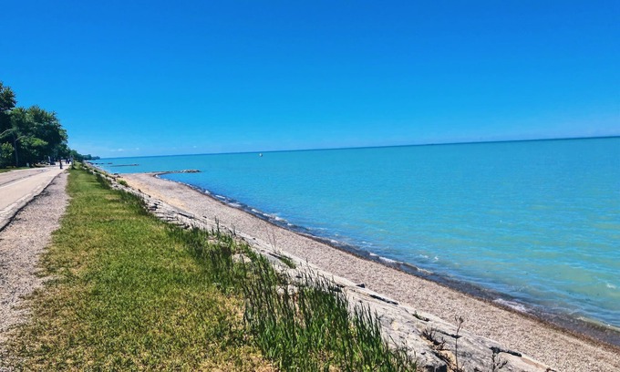 Sarnia Casa | BeachBum House: Bikes, Firepit & Paddleboards