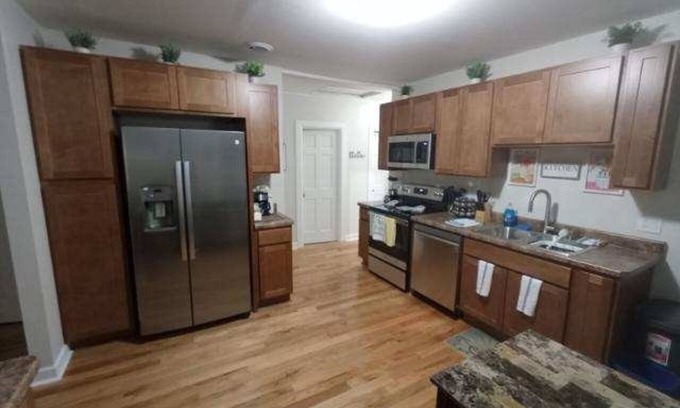 Racine Casa | Beachcomber! Pro Cleaned, Self Check in Sleeps 7