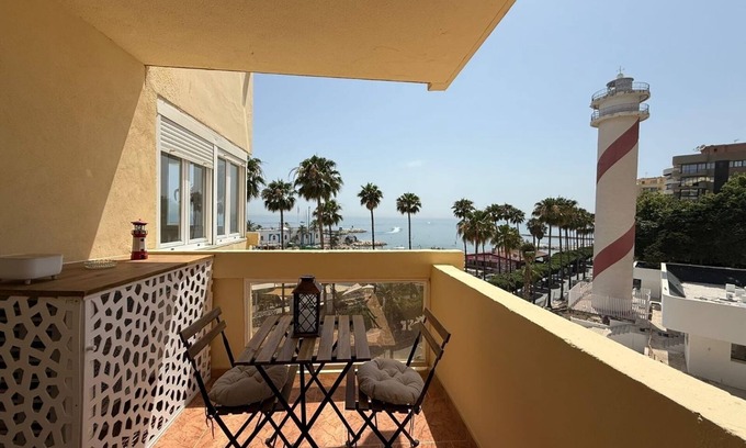 Marbella Seafront Promenade Apartamento | Beachfront 2-Bedroom Apartment – Prime Location