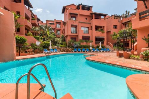 Nikki Beach Apartamento | Beachfront, 3pools, King Bed, Free Gymparking