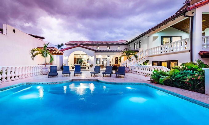 Playa Langosta Casa | BEACHFRONT 5BR Luxury Villa "Carolina Del Mar", Memorable Sunset Views.