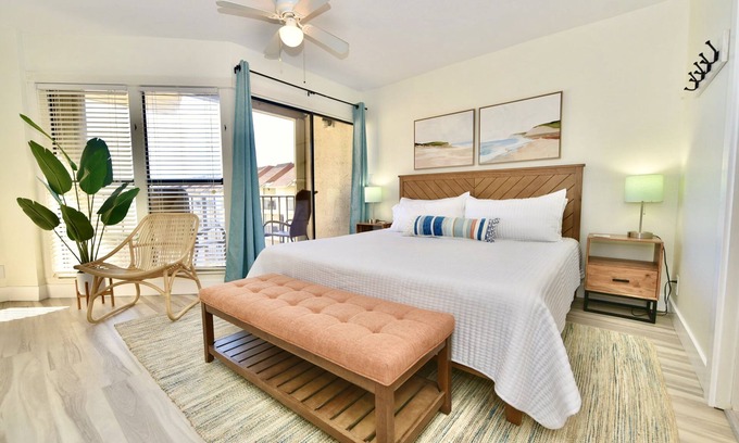Gulf Shores Casa | BEACHFRONT - Amazing Beach Views and Fun from Townhome #21