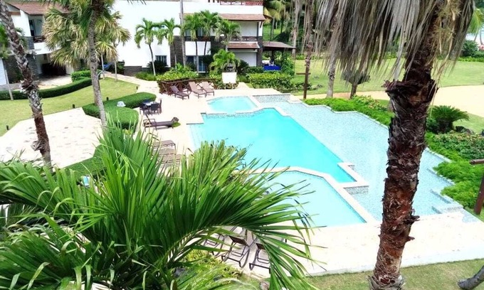 Puerto Bahia Apartamento | Beachfront Apartment in Las Terrenas