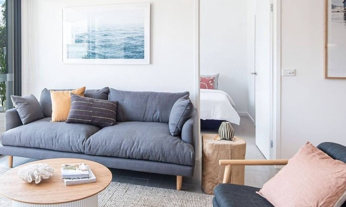 Rosebud Apartamento | Beachfront Apartment with lots of Wow