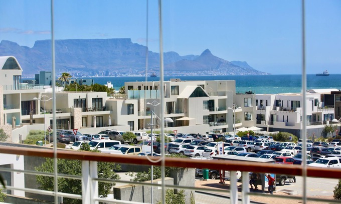 Big Bay Apartamento | Beachfront Apartment Big Bay
