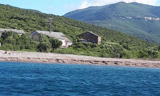 Ersa Casa | BEACHFRONT, AUTHENTIC CORSICAN STONE HOUSE RESTORED TO ITS ORIGINAL CONDITION