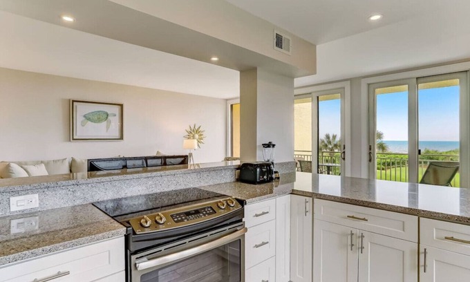Fernandina Beach Apartamento | Beachfront Bliss with spectacular views