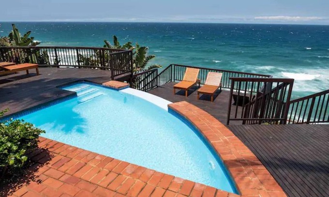 Ballito Apartamento | Apartamento de 3 habitaciones frente a la playa en Ballito