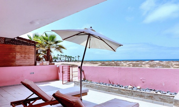 Santa Maria Apartamento | Beachfront Bliss | Spacious 3-Bed Ground Floor Home Near Town