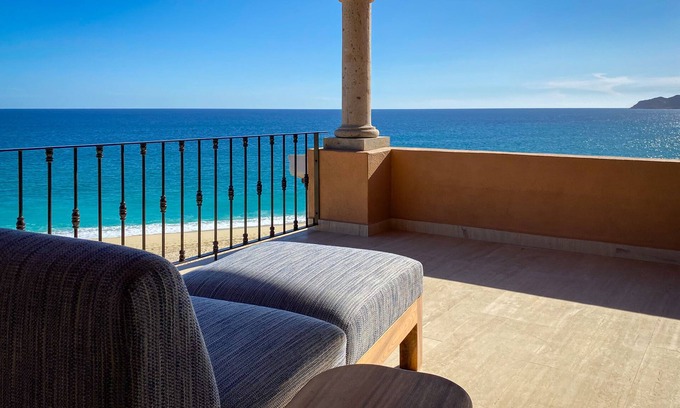 Santa Rosa Condominio | Beachfront Casa Del Mar Penthouse