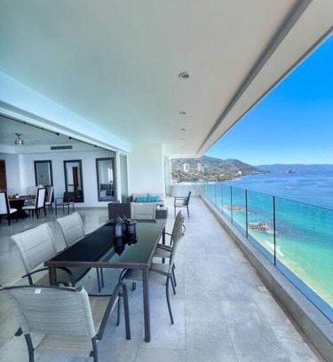 South Shore Hotel Area Apartamento | Beachfront Condo in Exclusive Zone