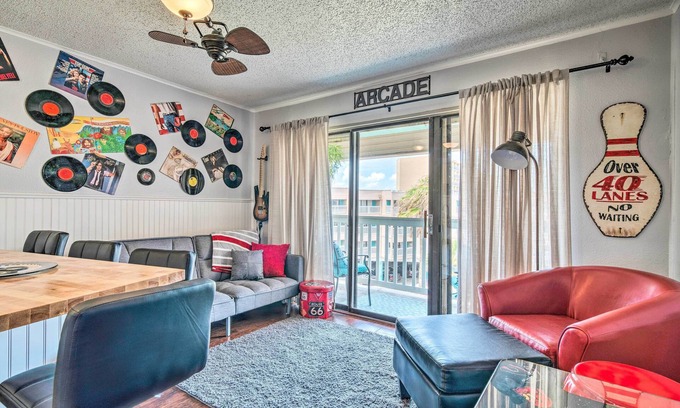 North Beach Condominio | ¡NUEVO! Frente a la playa Corpus Christi Condo w / Balcón!