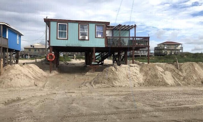 Surfside Beach Cabaña | Cabaña frente al mar en el Golfo de México: ideal para familias y mascotas