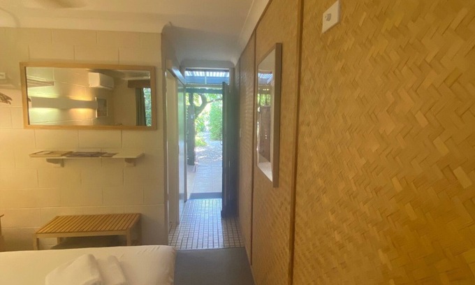 Suffolk Park Apartamento | Beachfront Dog-friendly Motel Room With Courtyard
