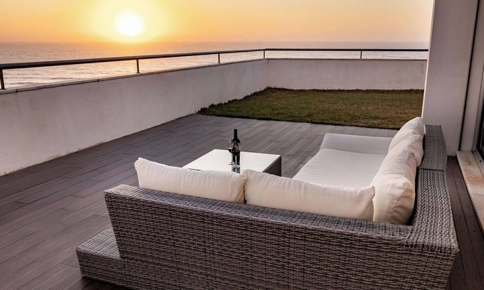 Atalaia Casa | Beachfront home with spectacular views, Santa Cruz