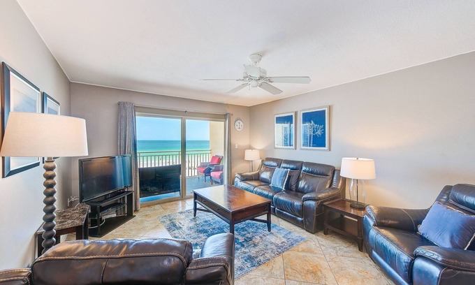 North Redington Beach Condominio | Unidad 204: Frente directo a la playa
