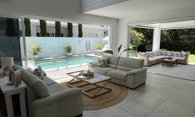 Kingscliff Casa | Beachfront Luxury House in SALT Village