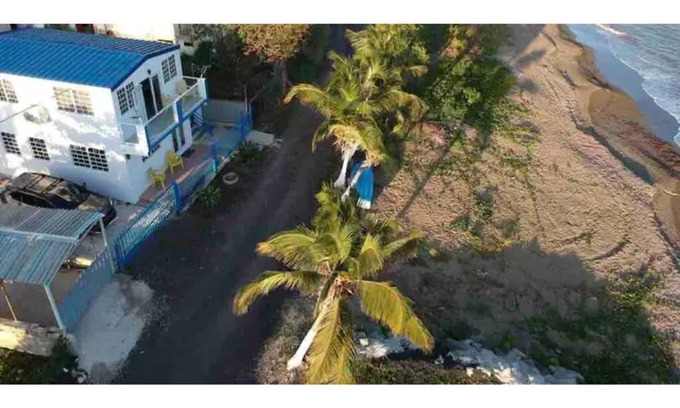 Guayama Apartamento | Beachfront Ocean Front 1
