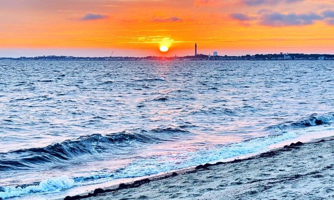 North Truro Cabaña | Beachfront on our private beach! Siren Cottage - Pipers' Shore