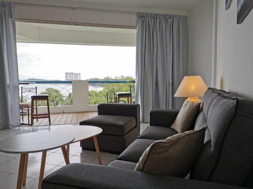 Tanjung Tanah Merah Apartamento | Beachfront Unit at Seri Bulan , Pantai Teluk Kemang