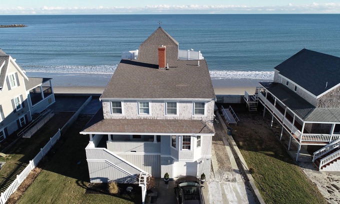 Green Harbor-Cedar Crest Casa | Casa de vacaciones frente al mar perfecto para familias grandes!