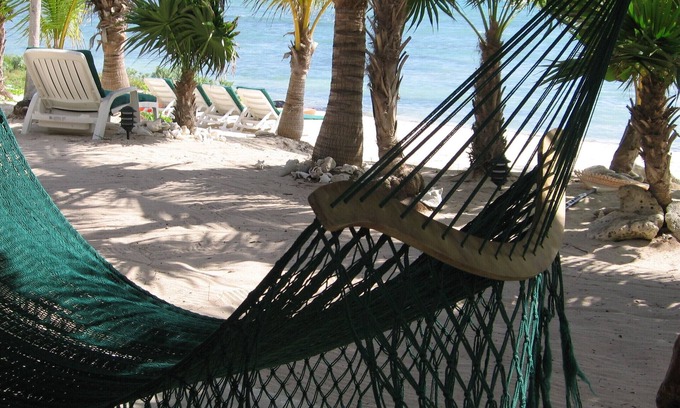 Soliman Bay Villa | Villa frente a la playa con piscina y cascada: hermosa playa de arena
