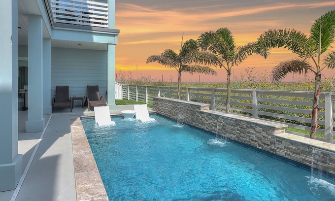Port Aransas Casa | BeachHouse Bliss | Water Views, Private Pool, Near Beach