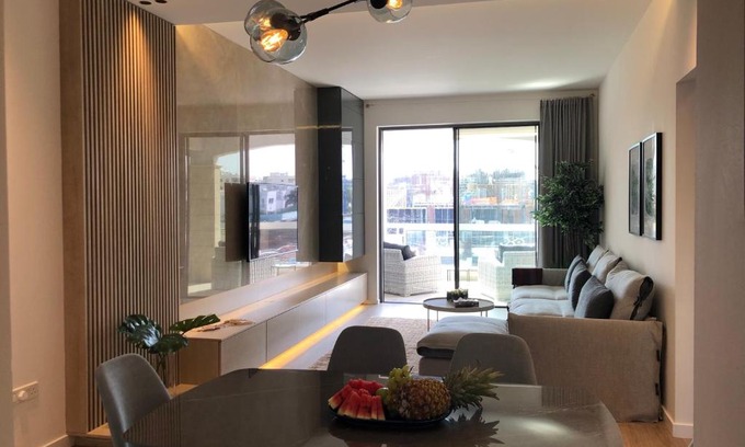 Germasogeia Apartamento | BeachLuxe