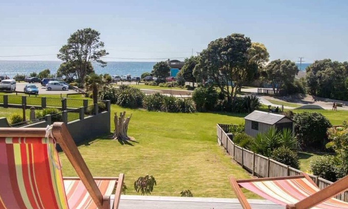 Oakura Casa | AQUA VISTA EN ARDEN - IMPRESIONANTES VISTAS AL OCÉANO
