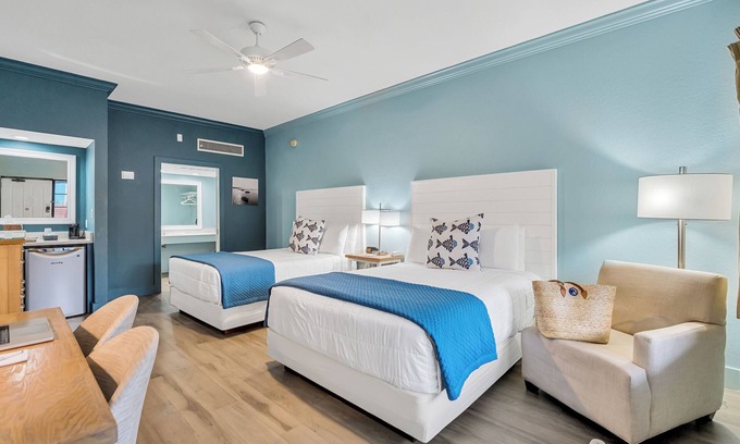Crystal Beach Hotel | Beachside Inn / A pasos de la playa! / 2 camas Queen
