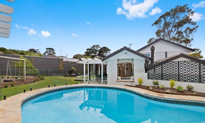 Mornington Casa | Stunning home perfectly located in Mornington