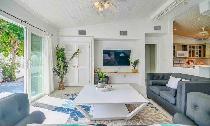 Westward Villas Subdivision Casa | Beachside Oasis: 3-Bedroom Home w/ Private Pool!