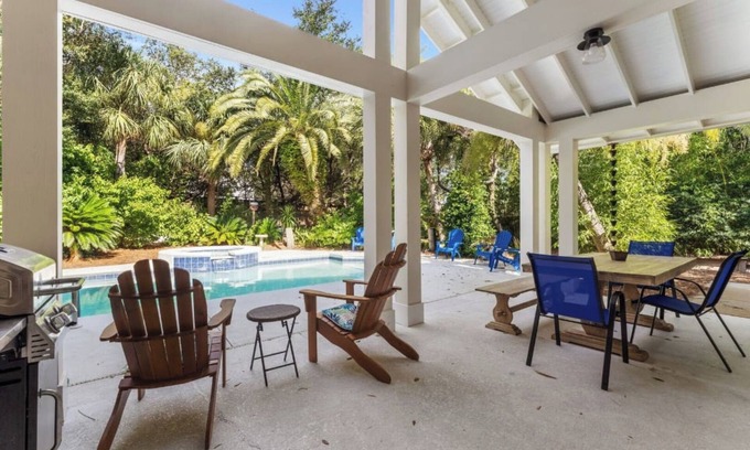 Sugarwood Beach Casa | Beachwalker Bliss by AvantStay | Private Pool, Walk to Beach