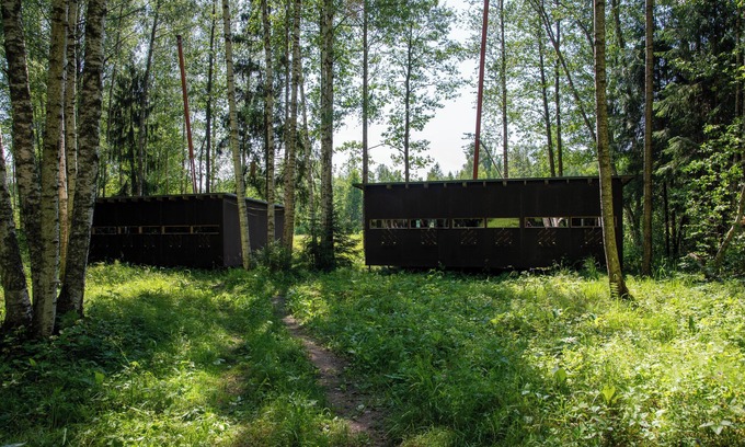 Vinni Parish Cabina | Bear Watching and Photography Hide